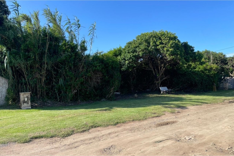 0 Bedroom Property for Sale in Sunrise On Sea Eastern Cape